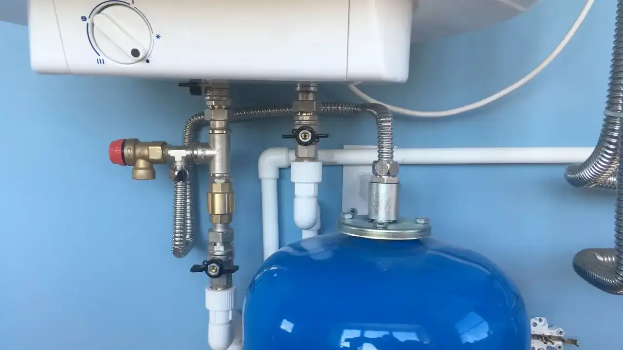 Installation Chauffe-Eau Électrique